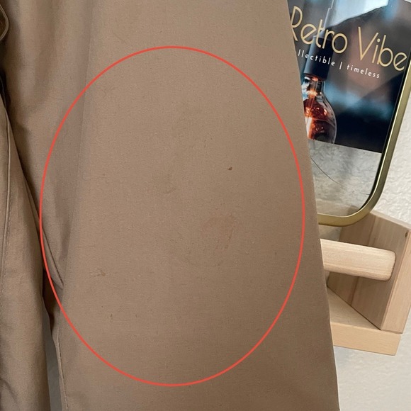 London Fog Mens Classic Fit Iconic Belted Double-Breasted Trench Coat 44 Long - Picture 8 of 8